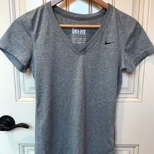women’s tee shirt
